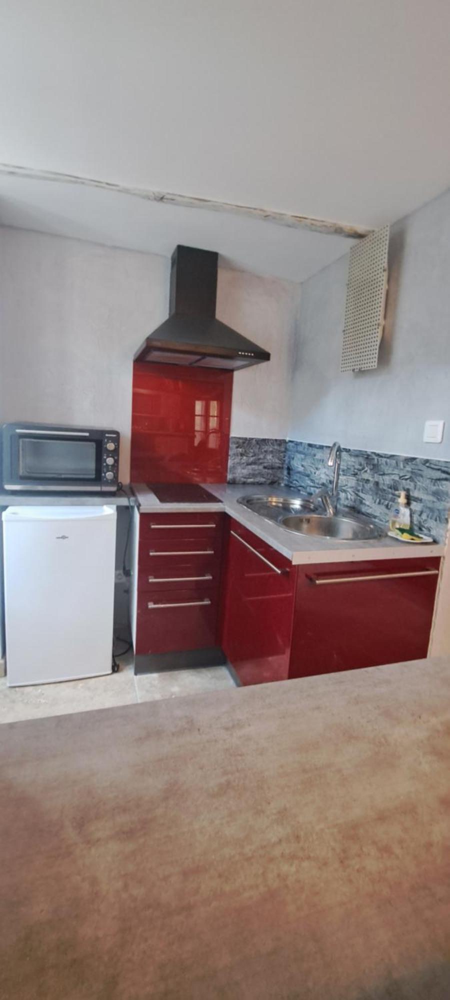 Chez Maxime Apartment Fraissinet-de-Fourques Ngoại thất bức ảnh