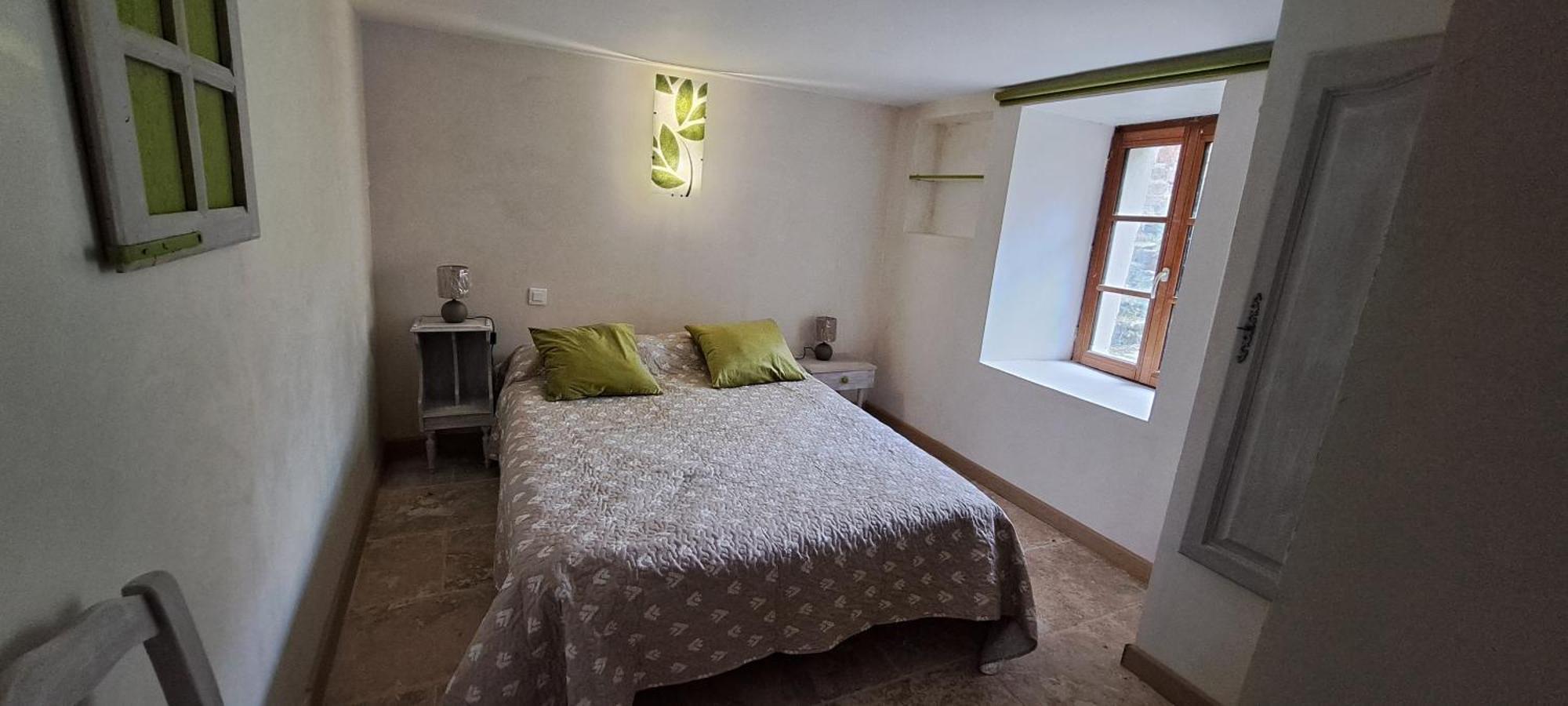 Chez Maxime Apartment Fraissinet-de-Fourques Ngoại thất bức ảnh