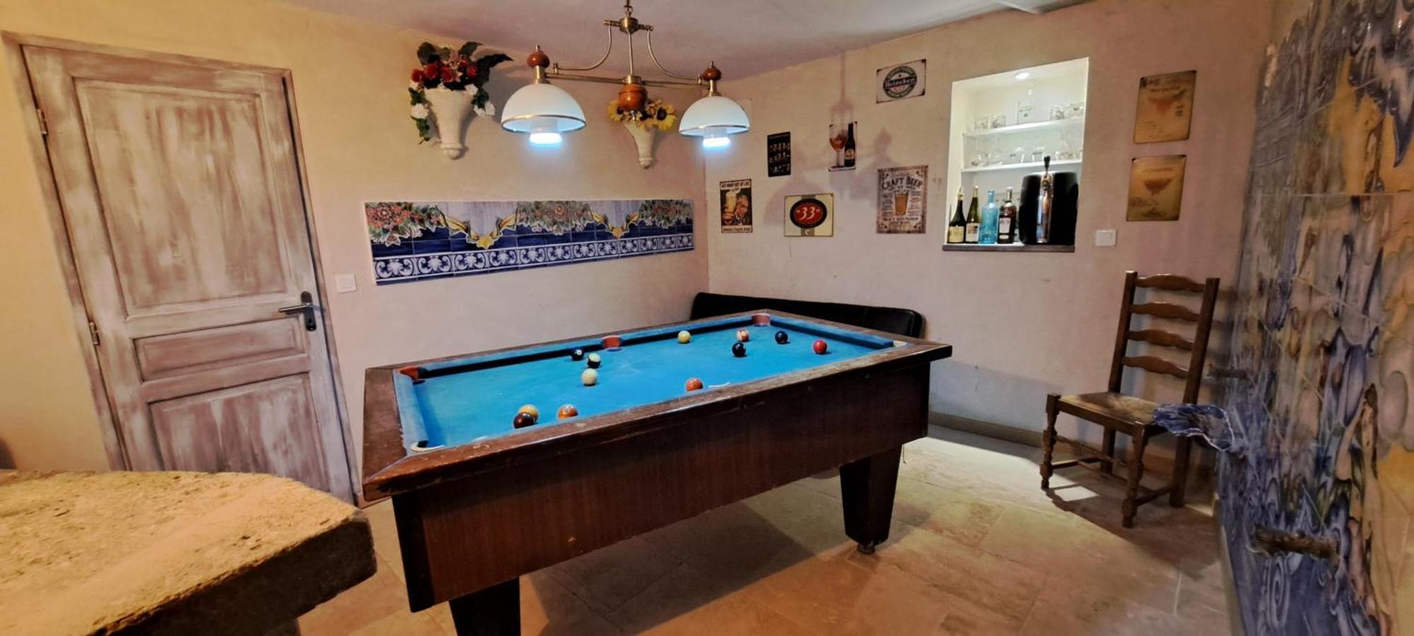 Chez Maxime Apartment Fraissinet-de-Fourques Ngoại thất bức ảnh